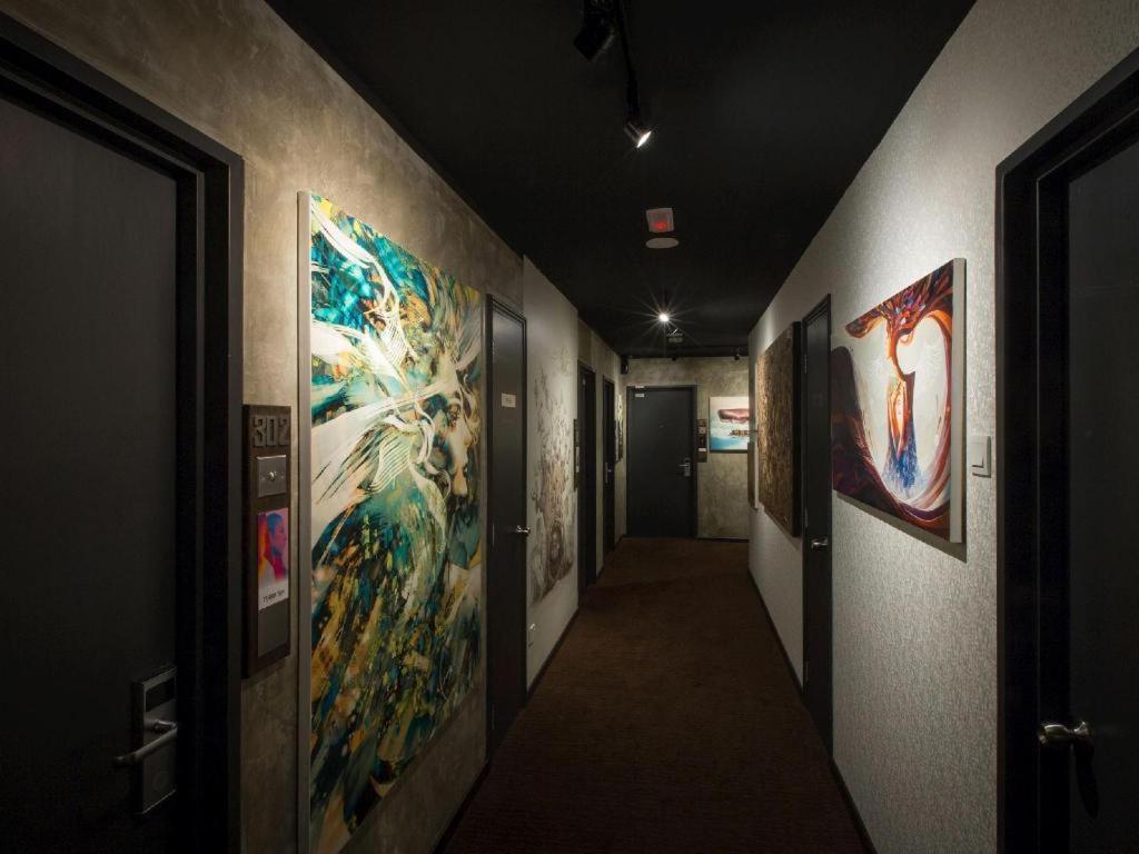 The Hulo & Gallery Hotel