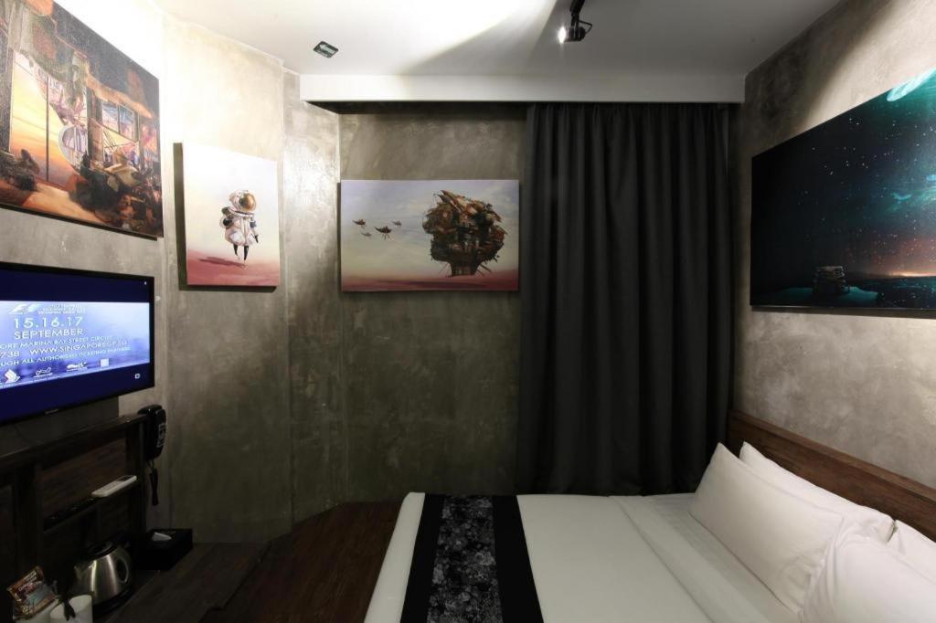 The Hulo & Gallery Hotel 3*